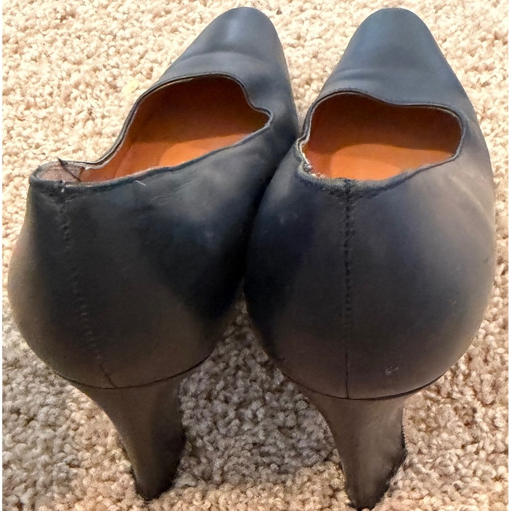Lauren Ralph Lauren Navy Blue Leather Pumps Almond Toe Block Heel Spain Size 6B - Picture 2 of 7